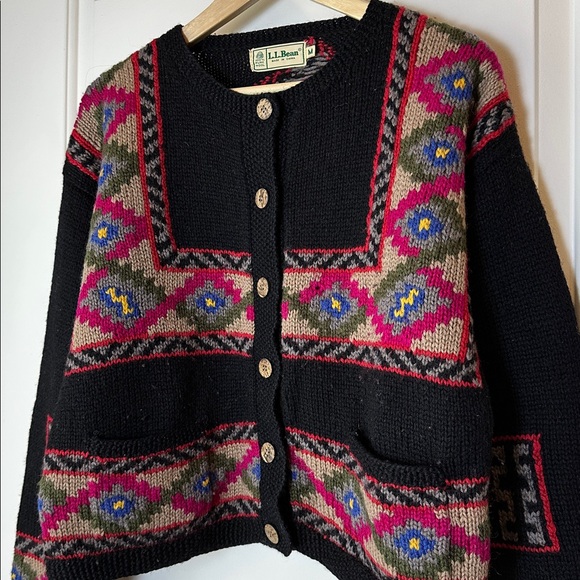 L.L. Bean Sweaters - L.L. Bean Vintage Cardigan